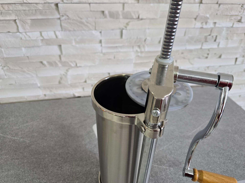 Wurstfüllmaschine 3,5 L – Edelstahl – inkl. 4 Fülldüsen – Restposten
