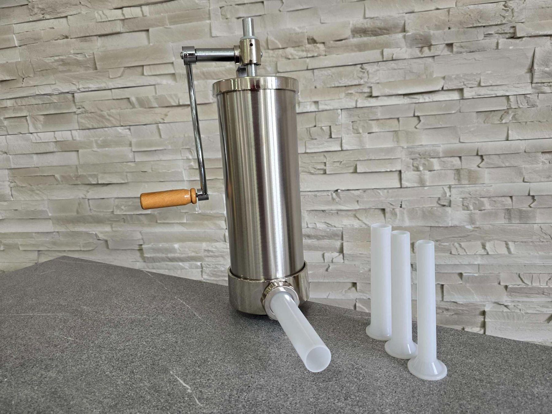Wurstfüllmaschine 3,5 L – Edelstahl – inkl. 4 Fülldüsen – Restposten